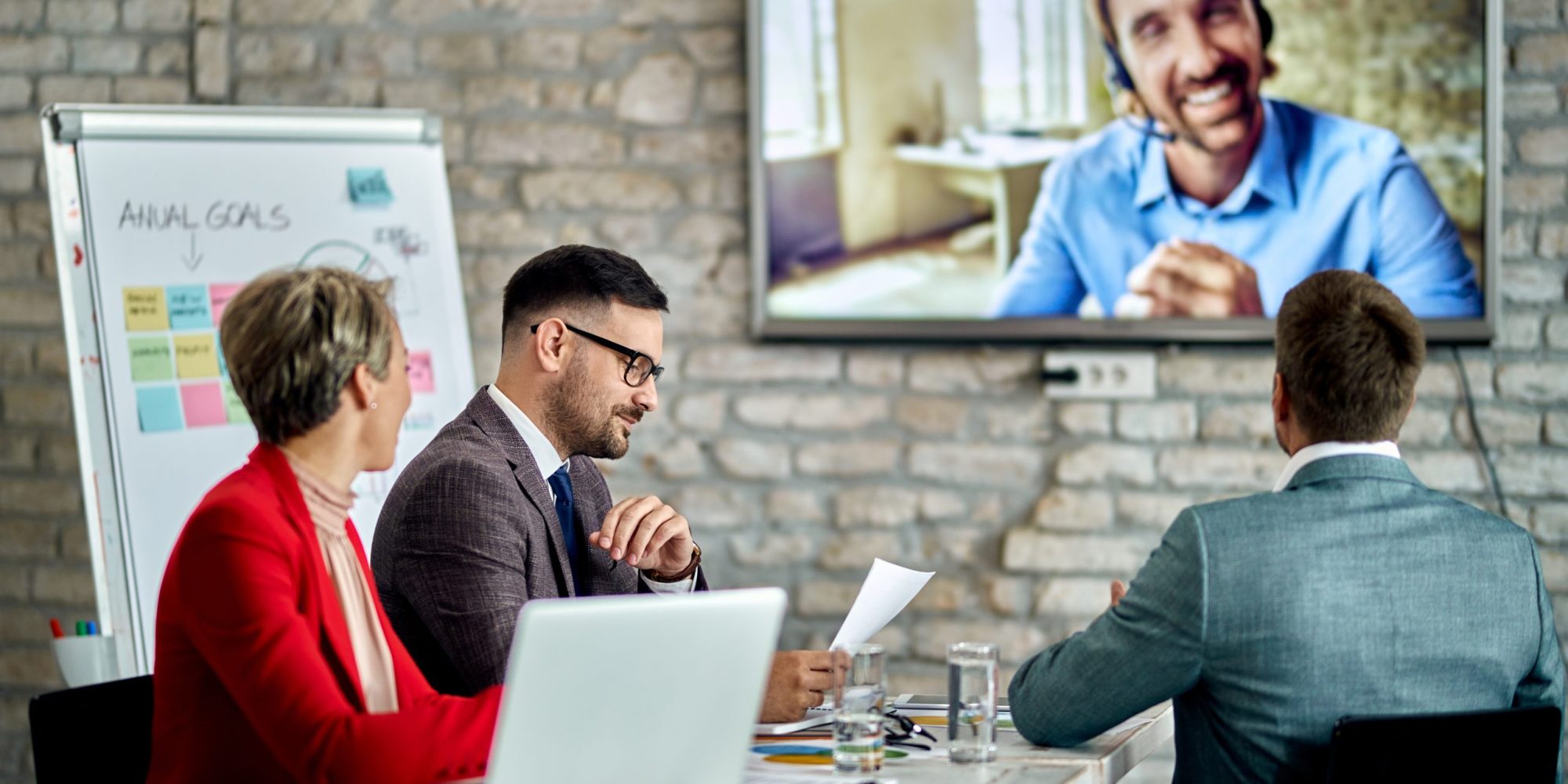 Pourquoi organiser un webinar pour présenter son expertise